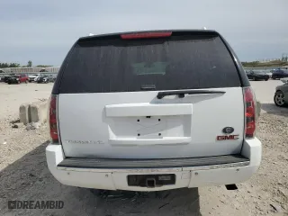 2008 GMC Yukon XL Denali with VIN 1GKFK66868J240118, listed as a Copart auction lot 73413714 with 249,853 mi miles and Salvage Title. Bid and sale history available at carsss.com. Image 6.