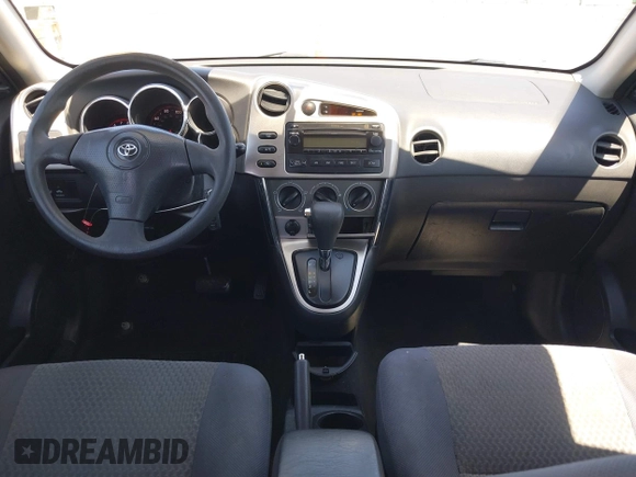 2006 Toyota Matrix STD with VIN 2T1KR32E46C622253, listed as a IAAI auction lot 42040286 with 186,594 mi miles and . Bid and sale history available at carsss.com. Image 5.