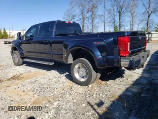 2022 Ford Super Duty F-450 DRW XL with VIN 1FT8W4DT9NEE32836, listed as a Copart auction lot 48166785 with 55,679 mi miles and Salvage Title. Bid and sale history available at carsss.com. Image 2.