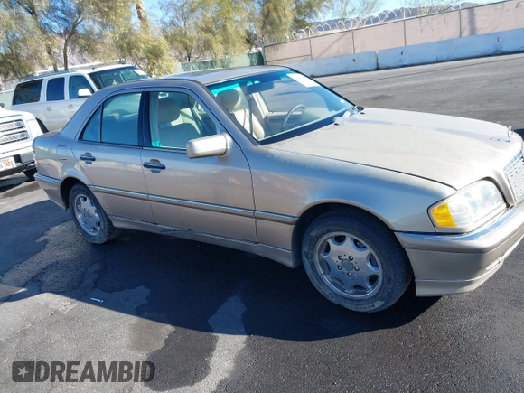 2000 Mercedes-Benz C 230/260/280/320 with VIN WDBHA29G8YA848997, listed as a IAAI auction lot 41382632 with Not Provided miles and . Bid and sale history available at carsss.com. Image 13.
