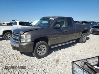 2008 Chevrolet Silverado 1500 1LT with VIN 2GCEC19C081305563, listed as a Copart auction lot 47405445 with 162,081 mi miles and Salvage Title. Bid and sale history available at DreamBid. Image 1.
