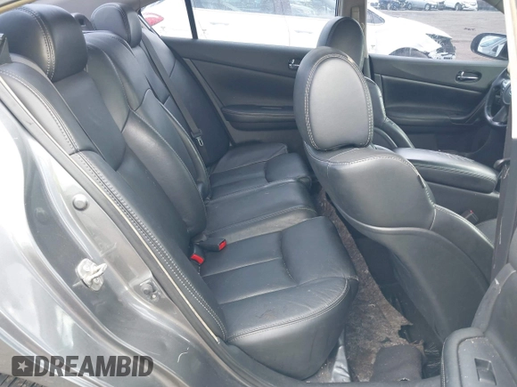 2014 Nissan Maxima S with VIN 1N4AA5AP9EC432415, listed as a IAAI auction lot 42230164 with 149,080 mi miles and . Bid and sale history available at DreamBid. Image 8.