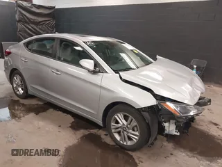 2020 Hyundai Elantra Value Edition z VIN KMHD84LF8LU983326, wystawiony jako IAAI lot #41347045 z przebiegiem 38 121 mil mil oraz . Historia ofert i sprzedaży dostępna na DreamBid. Obrazek 1.