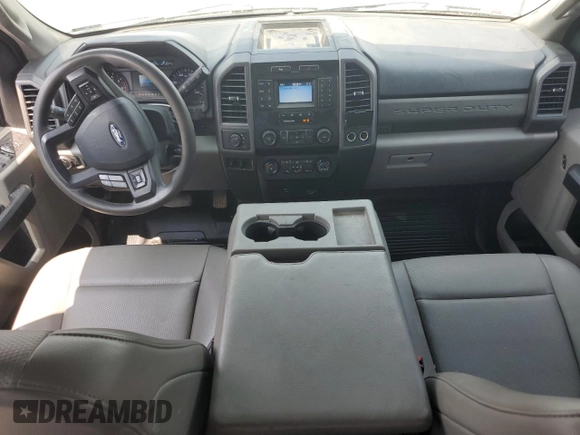 2020 Ford F-250 XL z VIN 1FT7X2B62LEC30895, wystawiony jako Copart lot #59706725 z przebiegiem 90 718 mil mil oraz Szkoda całkowita • Salvage title. Historia ofert i sprzedaży dostępna na DreamBid. Obrazek 8.
