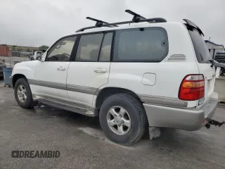 2002 Toyota Land Cruiser with VIN JTEHT05J622026200, listed as a Copart auction lot 86928374 with 438,854 mi miles and Clean Title. Bid and sale history available at carsss.com. Image 2.