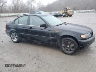 2005 BMW 3 Series 325xi with VIN WBAEU33485PR18875, listed as a Copart auction lot 81917134 with 204,937 mi miles and Salvage Title. Bid and sale history available at carsss.com. Image 4.