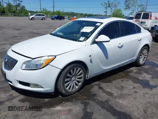 2011 Buick Regal CXL RL6 with VIN W04GU5GC4B1034384, listed as a IAAI auction lot 42053618 with 1 mi miles. Bid and sale history available at carsss.com. Image 2.