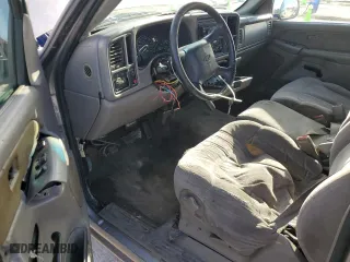 2000 Chevrolet Silverado 1500 LS with VIN 2GCEC19T3Y1249022, listed as a Copart auction lot 46484515 with 0 mi miles and Salvage Title. Bid and sale history available at carsss.com. Image 8.