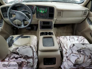 2003 Chevrolet Tahoe Z71 with VIN 1GNEK13Z23R273898, listed as a Copart auction lot 50772125 with 258,025 mi miles and Salvage Title. Bid and sale history available at carsss.com. Image 8.
