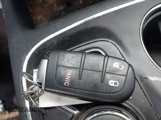 2017 Dodge Durango SXT z VIN 1C4RDHAGXHC774613, wystawiony jako IAAI lot #42442509 z przebiegiem 141 395 mil mil oraz . Historia ofert i sprzedaży dostępna na DreamBid. Obrazek 11.