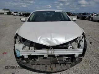 2015 Lincoln MKZ Hybrid z VIN 3LN6L2LU5FR626515, wystawiony jako Copart lot #55239255 z przebiegiem 143 117 mil mil oraz Szkoda całkowita • Salvage title. Historia ofert i sprzedaży dostępna na DreamBid. Obrazek 5.