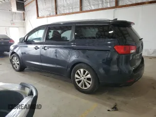 2015 Kia Sedona LX with VIN KNDMB5C10F6043899, listed as a Copart auction lot 53853005 with 152,788 mi miles and Clean Title. Bid and sale history available at DreamBid. Image 2.