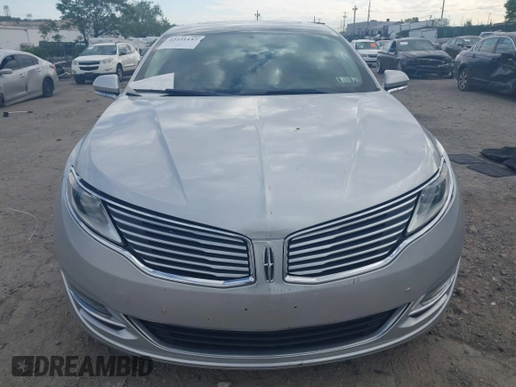 2014 Lincoln MKZ with VIN 3LN6L2GK5ER823529, listed as a IAAI auction lot 42221147 with 151,751 mi miles and . Bid and sale history available at DreamBid. Image 12.