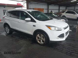 2015 Ford Escape SE with VIN 1FMCU0G9XFUA80605, listed as a IAAI auction lot 41942543 with 114,292 mi miles. Bid and sale history available at carsss.com. Image 1.