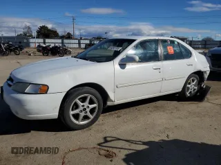 1998 Nissan Altima XE with VIN 1N4DL01DXWC184323, listed as a Copart auction lot 44202755 with 179,478 mi miles and Salvage Title. Bid and sale history available at carsss.com. Image 1.