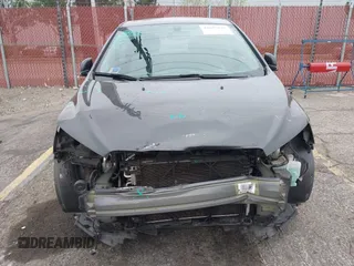 2016 Chevrolet Sonic LS с VIN 1G1JA5SG4G4127564, выставлен на аукционе IAAI как лот 41883847 с пробегом 55 433 миль миль и . История ставок и продаж доступна на DreamBid. Изображение 6.