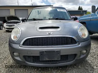 2008 MINI Hardtop S with VIN WMWMF73548TV39180, listed as a Copart auction lot 58972245 with 123,907 mi miles and Clean title. Bid and sale history available at DreamBid. Image 5.