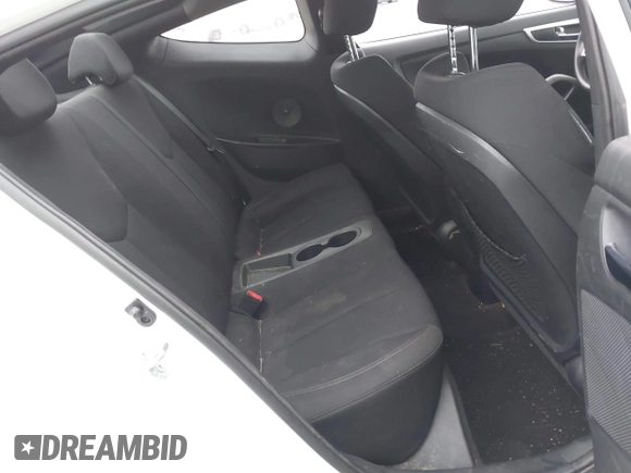 2013 Hyundai Veloster w/Gray Int with VIN KMHTC6AD8DU171050, listed as a IAAI auction lot 41992468 with 186,714 mi miles and . Bid and sale history available at DreamBid. Image 8.