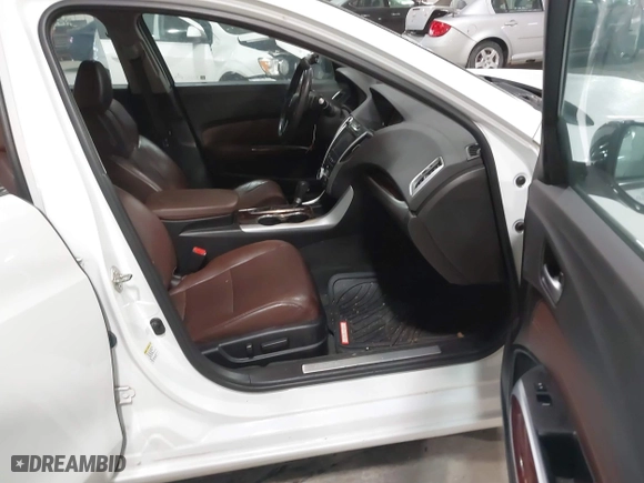 2016 Acura TLX Tech with VIN 19UUB1F55GA010484, listed as a IAAI auction lot 41286926 with 101,633 mi miles. Bid and sale history available at carsss.com. Image 5.