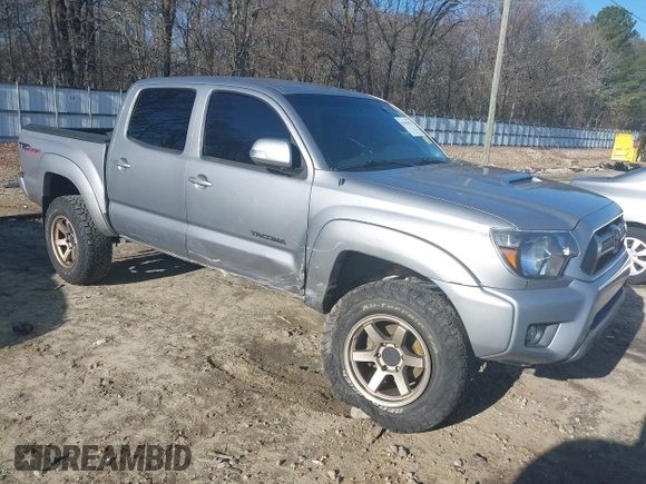 2014 Toyota Tacoma with VIN 3TMLU4ENXEM147587, listed as a IAAI auction lot 41493027 with 160,207 mi miles. Bid and sale history available at carsss.com. Image 1.