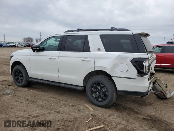 2022 Ford Expedition Timberline with VIN 1FMJU1RT3NEA08529, listed as a Copart auction lot 84860874 with 50,192 mi miles and Salvage Title. Bid and sale history available at carsss.com. Image 2.