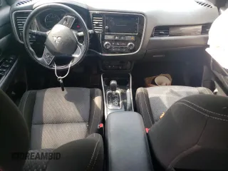 2018 Mitsubishi Outlander SE with VIN JA4AD3A36JZ054333, listed as a Copart auction lot 53289245 with 128,133 mi miles and Salvage title. Bid and sale history available at DreamBid. Image 8.