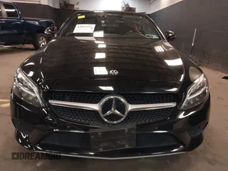 2019 Mercedes-Benz C 300 с VIN WDDWK8EB7KF779240, выставлен на аукционе IAAI как лот 42093433 с пробегом 74 967 миль миль и . История ставок и продаж доступна на DreamBid. Изображение 12.