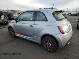 2016 FIAT 500e with VIN 3C3CFFGE5GT155273, listed as a Copart auction lot 84306784 with 41,909 mi miles and Clean Title. Bid and sale history available at carsss.com. Image 2.