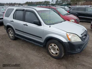2006 Honda CR-V LX with VIN SHSRD68556U404171, listed as a IAAI auction lot 41927721 with 999,999 mi miles. Bid and sale history available at carsss.com. Image 1.