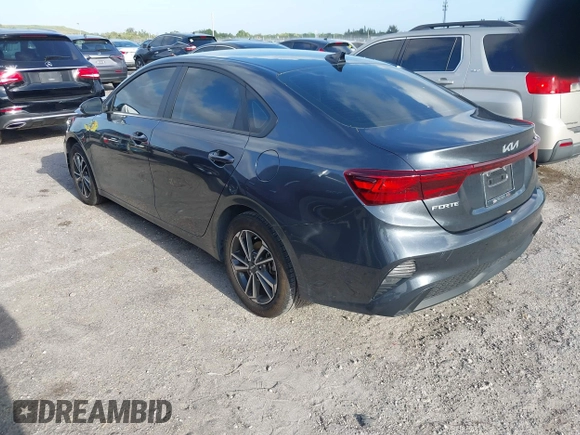 2024 Kia Forte LXS with VIN 3KPF24AD5RE720735, listed as a IAAI auction lot 41956986 with 27,967 mi miles and . Bid and sale history available at DreamBid. Image 3.