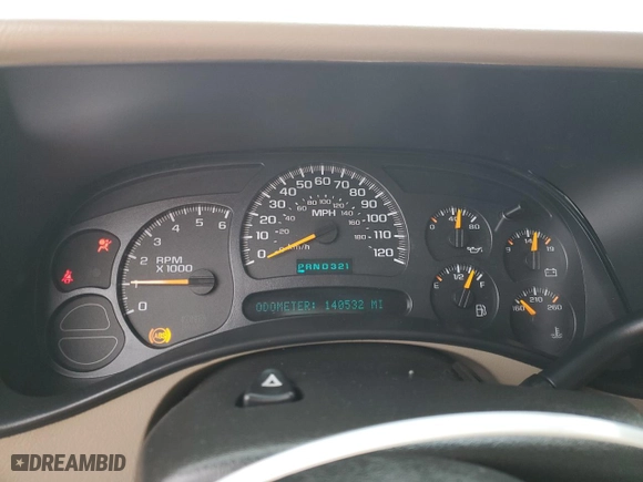2004 Chevrolet Silverado 1500 Crew Cab LS with VIN 2GCEK13T641310854, listed as a Copart auction lot 46530085 with 140,532 mi miles and Salvage Title. Bid and sale history available at carsss.com. Image 9.