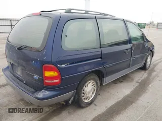 1995 Ford Windstar GL z VIN 2FMDA5149SBC55420, wystawiony jako IAAI lot #42068228 z przebiegiem 187 824 mil mil oraz . Historia ofert i sprzedaży dostępna na DreamBid. Obrazek 4.