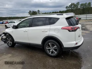2018 Toyota RAV4 XLE with VIN JTMWFREV3JJ737450, listed as a Copart auction lot 50206255 with 7,805 mi miles and Salvage Title. Bid and sale history available at DreamBid. Image 2.
