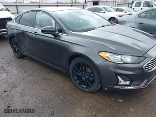 2020 Ford Fusion SE with VIN 3FA6P0HD4LR111545, listed as a IAAI auction lot 41714020 with 68,774 mi miles. Bid and sale history available at carsss.com. Image 1.
