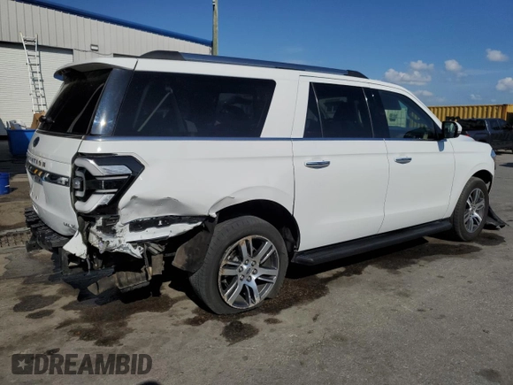 2024 Ford Expedition Max Limited with VIN 1FMJK1K87REA39476, listed as a Copart auction lot 51075695 with 36,308 mi miles and Clean title. Bid and sale history available at DreamBid. Image 3.