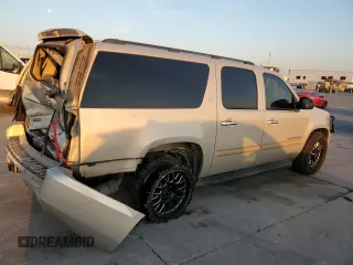 2008 Chevrolet Suburban LTZ with VIN 3GNFC16J78G204719, listed as a Copart auction lot 76814694 with 258,396 mi miles and Salvage Title. Bid and sale history available at carsss.com. Image 3.