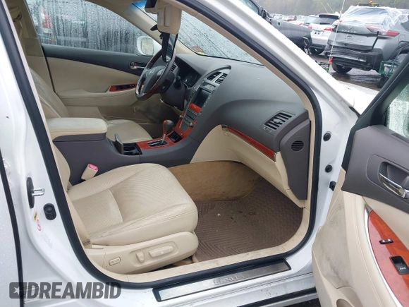 2010 Lexus ES 330 z VIN JTHBK1EG5A2413504, wystawiony jako IAAI lot #42181215 z przebiegiem 110 295 mil mil oraz . Historia ofert i sprzedaży dostępna na DreamBid. Obrazek 5.