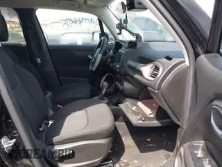 2017 Jeep Renegade Latitude with VIN ZACCJABB2HPG07439, listed as a IAAI auction lot 42092602 with 119,364 mi miles. Bid and sale history available at carsss.com. Image 5.