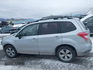 2015 Subaru Forester 2.5i with VIN JF2SJABC0FH578968, listed as a IAAI auction lot 41301723 with 107,252 mi miles. Bid and sale history available at carsss.com. Image 15.