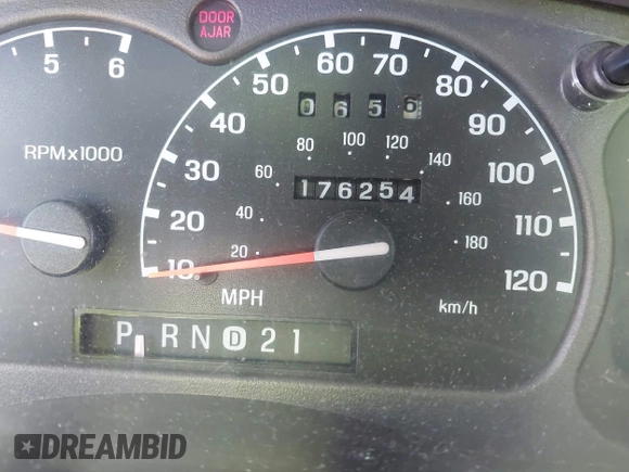 2002 Mazda B-Series Truck SE with VIN 4F4ZR17U82TM10226, listed as a IAAI auction lot 41995989 with 176,254 mi miles and . Bid and sale history available at DreamBid. Image 7.