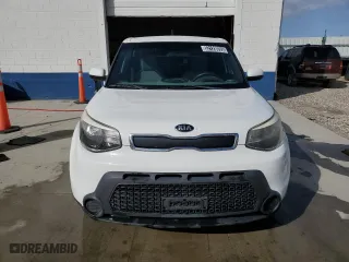 2015 Kia Soul with VIN KNDJN2A29F7224594, listed as a Copart auction lot 52128035 with 100,086 mi miles and Clean Title. Bid and sale history available at carsss.com. Image 5.
