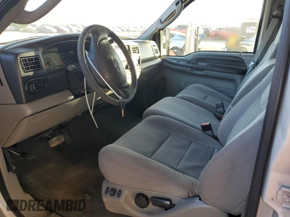 2005 Ford Excursion Special Serv with VIN 1FMNU40L65EB83177, listed as a Copart auction lot 86405534 with 147,144 mi miles and Salvage title. Bid and sale history available at DreamBid. Image 7.