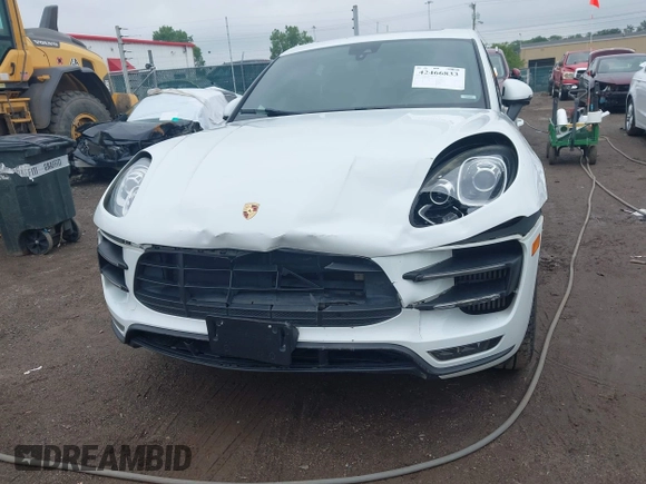 2015 Porsche Macan Turbo with VIN WP1AF2A5XFLB93921, listed as a IAAI auction lot 42466833 with 89,098 mi miles and . Bid and sale history available at DreamBid. Image 6.