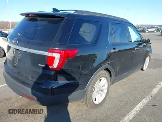 2016 Ford Explorer with VIN 1FM5K8B85GGB38812, listed as a IAAI auction lot 41757370 with 84,281 mi miles and . Bid and sale history available at carsss.com. Image 4.