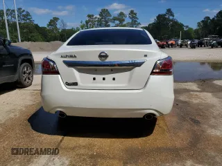 2015 Nissan Altima S with VIN 1N4AL3AP3FC205902, listed as a Copart auction lot 49206085 with 103,771 mi miles and Clean Title. Bid and sale history available at carsss.com. Image 6.