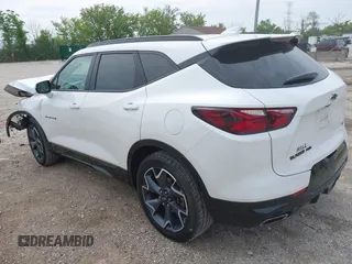 2021 Chevrolet Blazer RS с VIN 3GNKBKRS9MS529990, выставлен на аукционе IAAI как лот 42440982 с пробегом 51 701 миль миль и . История ставок и продаж доступна на DreamBid. Изображение 3.