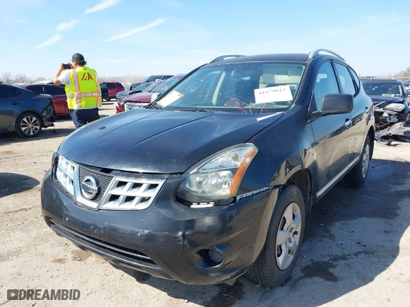 2015 Nissan Rogue Select S with VIN JN8AS5MVXFW769455, listed as a IAAI auction lot 41679822 with 98,779 mi miles. Bid and sale history available at carsss.com. Image 2.