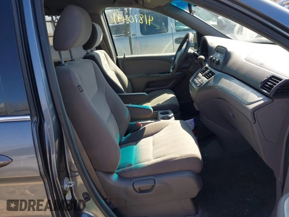 2010 Honda Odyssey EX z VIN 5FNRL3H44AB076668, wystawiony jako IAAI lot #41870491 z przebiegiem 194 387 mil mil oraz . Historia ofert i sprzedaży dostępna na DreamBid. Obrazek 5.