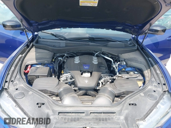 2020 Maserati Levante S with VIN ZN661YUS3LX353537, listed as a IAAI auction lot 42244904 with 60,841 mi miles and . Bid and sale history available at DreamBid. Image 10.