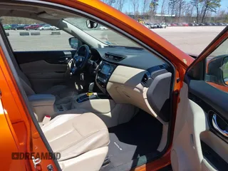 2017 Nissan Rogue SL with VIN 5N1AT2MV7HC751485, listed as a IAAI auction lot 42070057 with 93,921 mi miles. Bid and sale history available at carsss.com. Image 5.